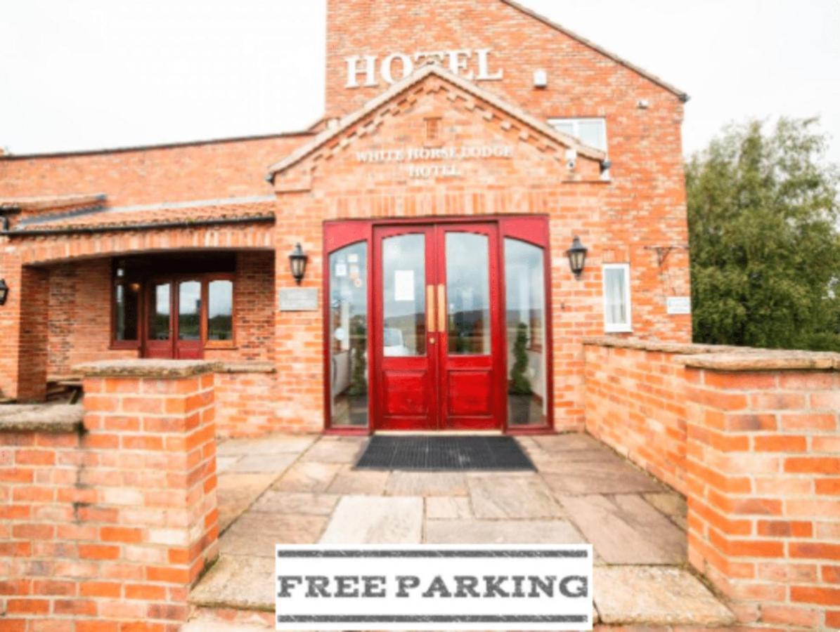 Oyo White Horse Lodge Hotel, East Thirsk Bagby Εξωτερικό φωτογραφία